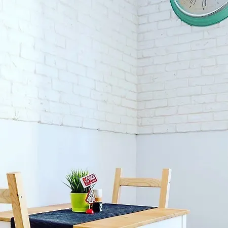 To You- The Place To Be&b לינה וארוחת בוקר 3*