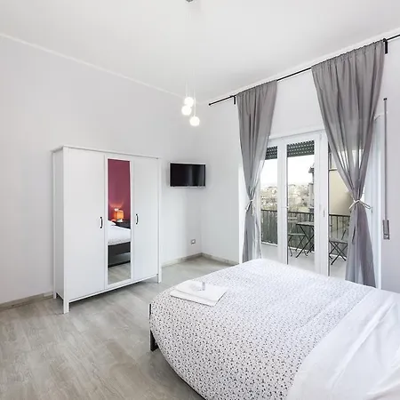 Bed & Breakfast To You- The Place To Be&b